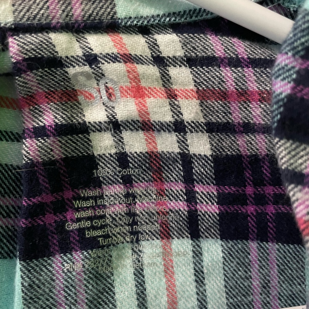 Flannel bundle - Picture 11 of 13